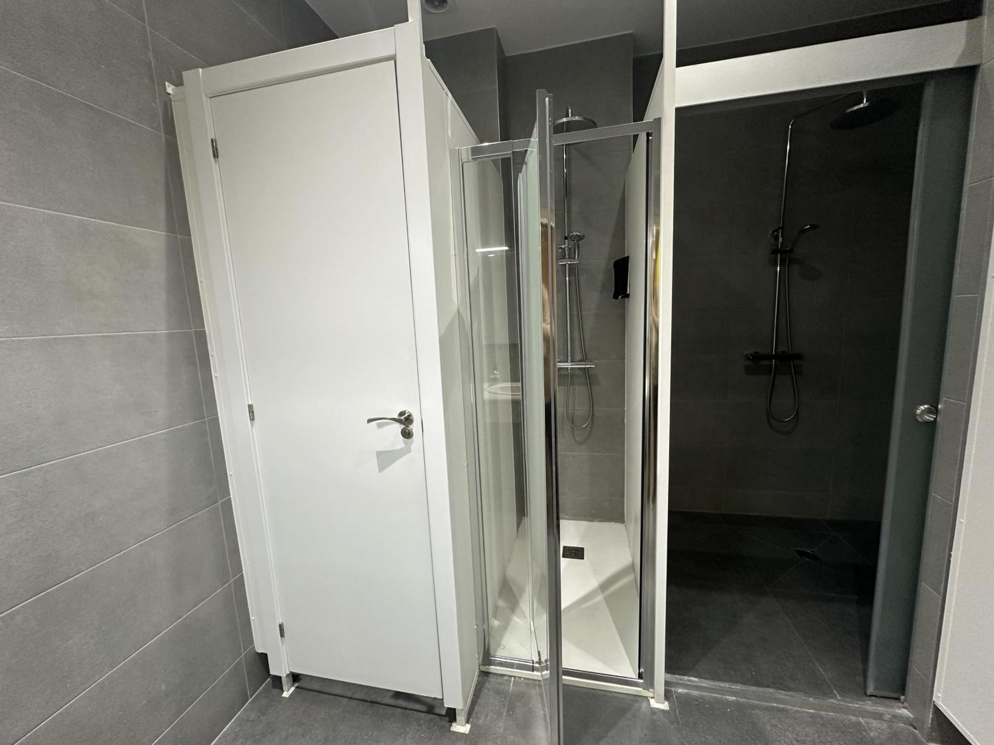 Madriz Hostel المظهر الخارجي الصورة